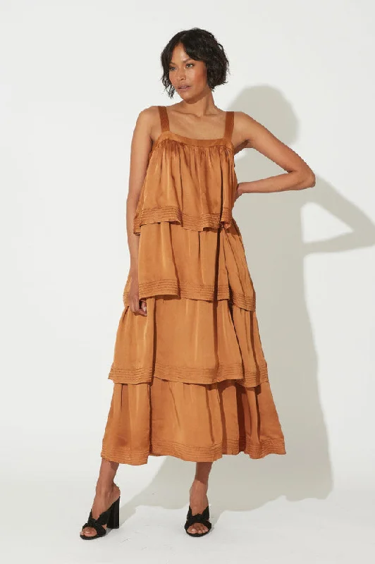 Cleobella Dasha Midi Dress in Bronze Cozy Tie-Dye Midi Dress