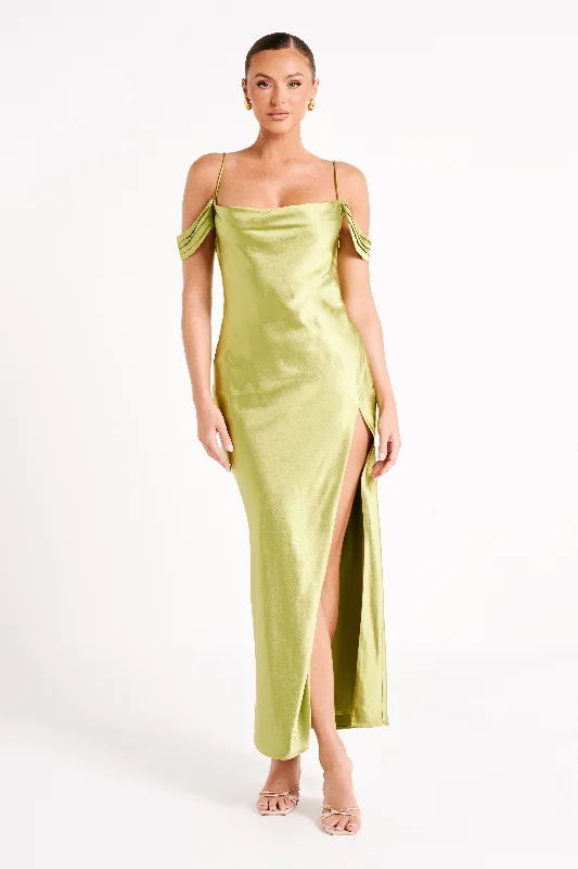 Mariposa Off Shoulder Maxi Dress - Parakeet Green Trendy V-Neck Maxi Dress