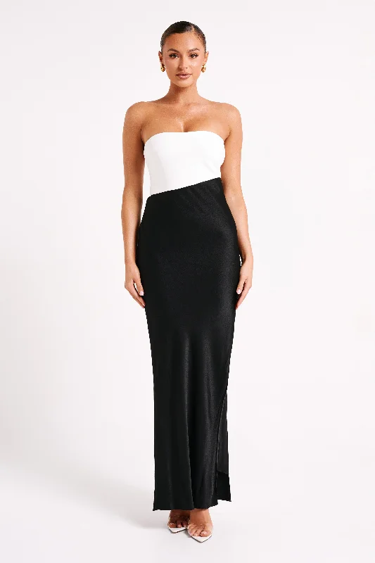 Miranda Contrast Maxi Dress - Black/White Elegant Maxi Dress with Pockets