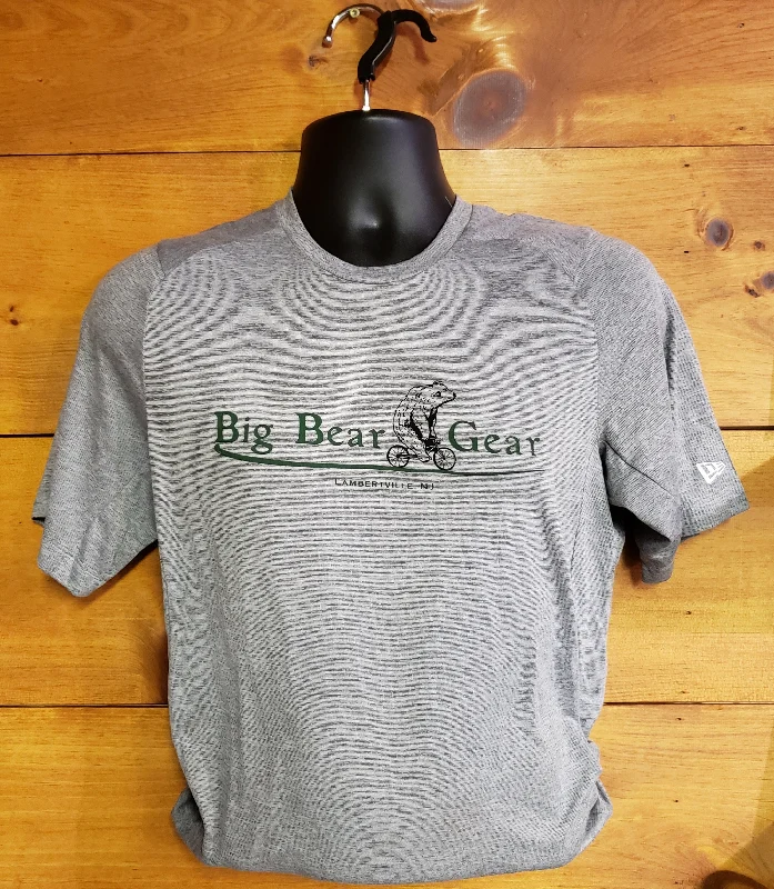 Big Bear Gear - Women's T-Shirt Striped Floral Plaid