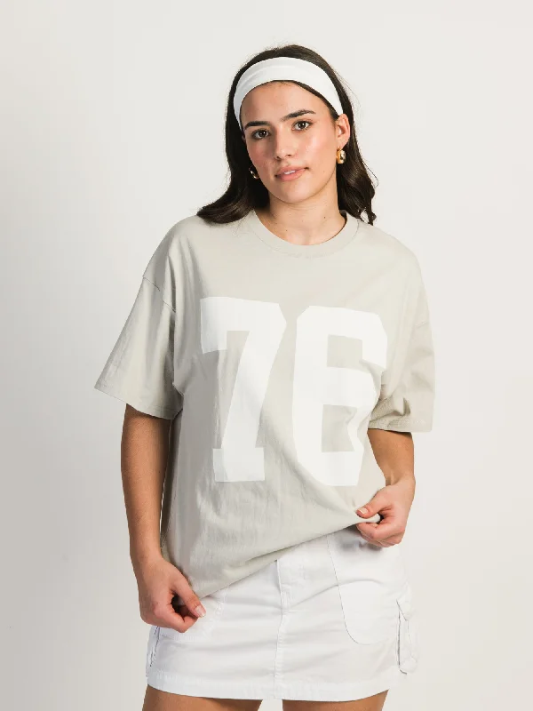 HARLOW SYDNEY OVERSIZED GRAPHIC TEE - 76 Seamless Knitted Crochet