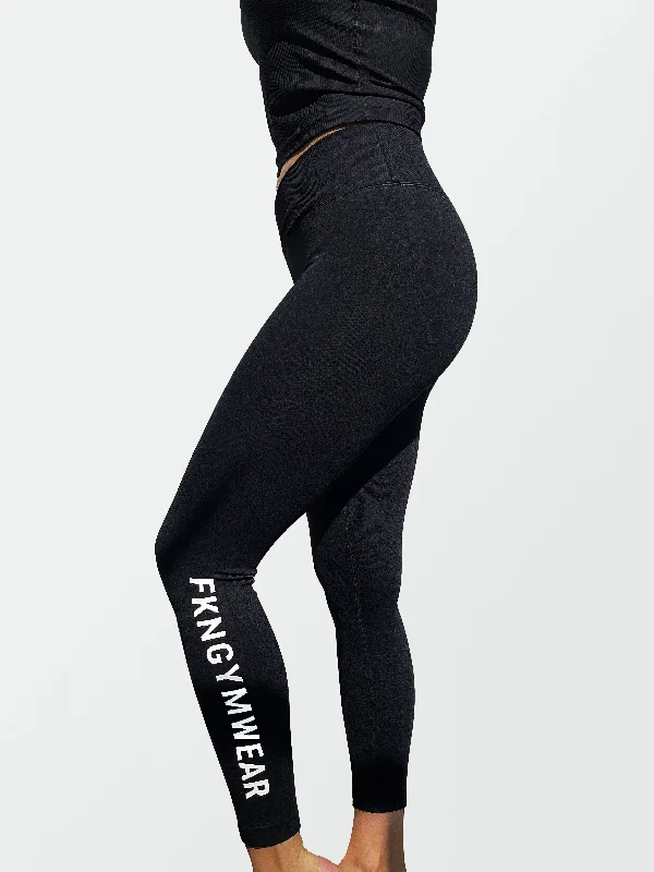 Flex Classic | Women's Seamless Scrunch Bum Leggings | Black Comfortable Leggings with Pockets