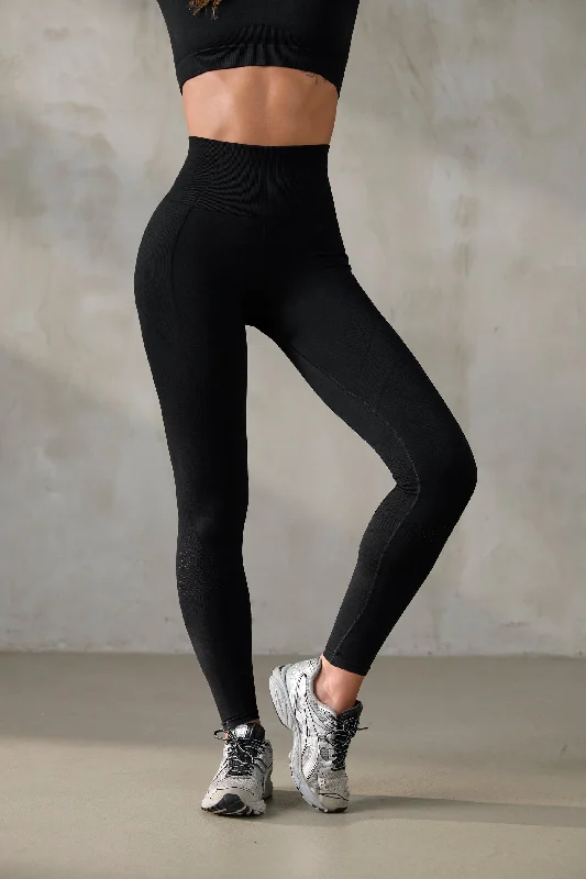 V_COMPRESS SEAMLESS LEGGINGS - Black Stylish Sweat-Proof Leggings