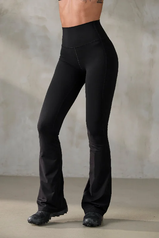 V_SCULPT FLARED LEGGINGS - Black Comfortable Tummy Shaping Leggings