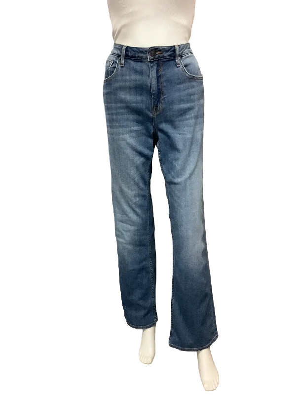 Vigoss Women's Jeans Blue Denin Size: 33/32 Elegant Raw Hem Jeans