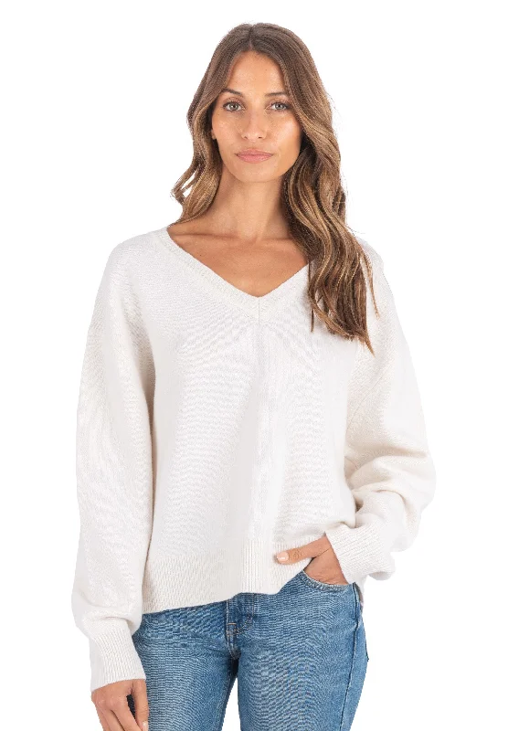 Viola White Relaxed Merino Wool Sweater Slim Fit Regular Fit Oversized